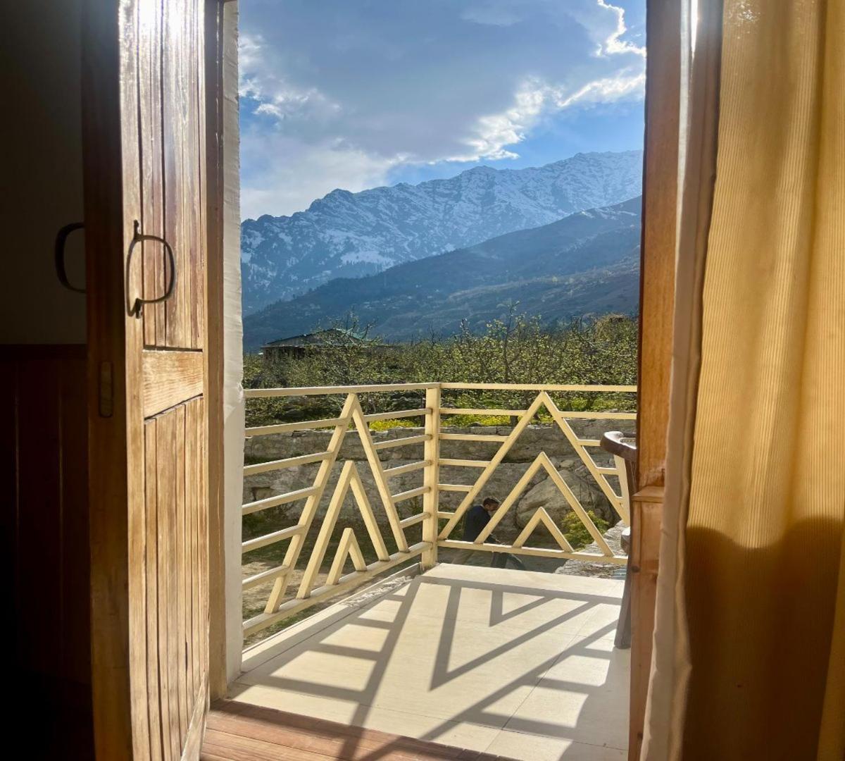 Snow Range Resort And Cottage Vashist Εξωτερικό φωτογραφία
