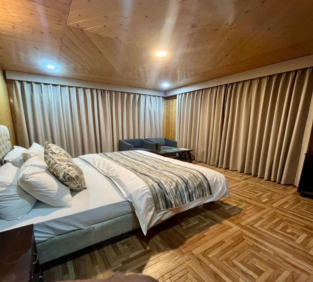 Snow Range Resort And Cottage Vashist Εξωτερικό φωτογραφία