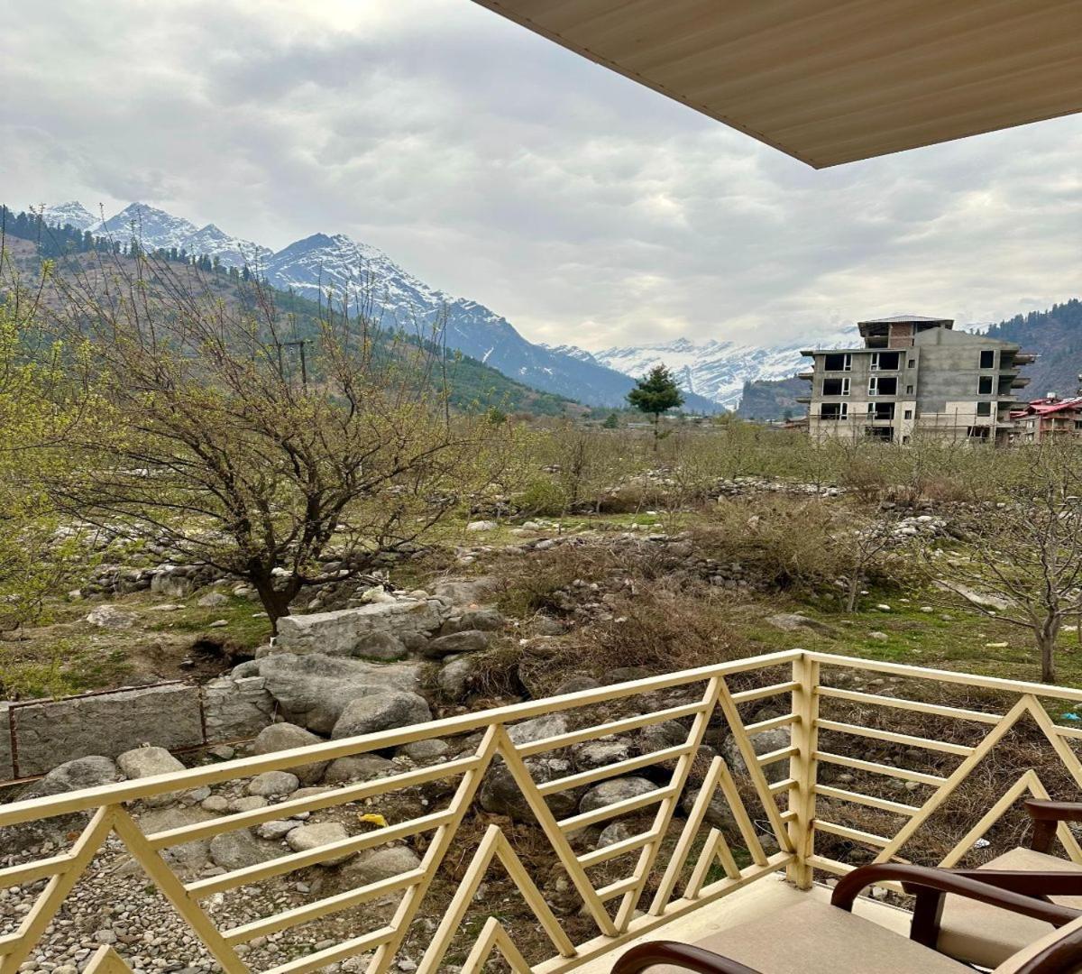 Snow Range Resort And Cottage Vashist Εξωτερικό φωτογραφία