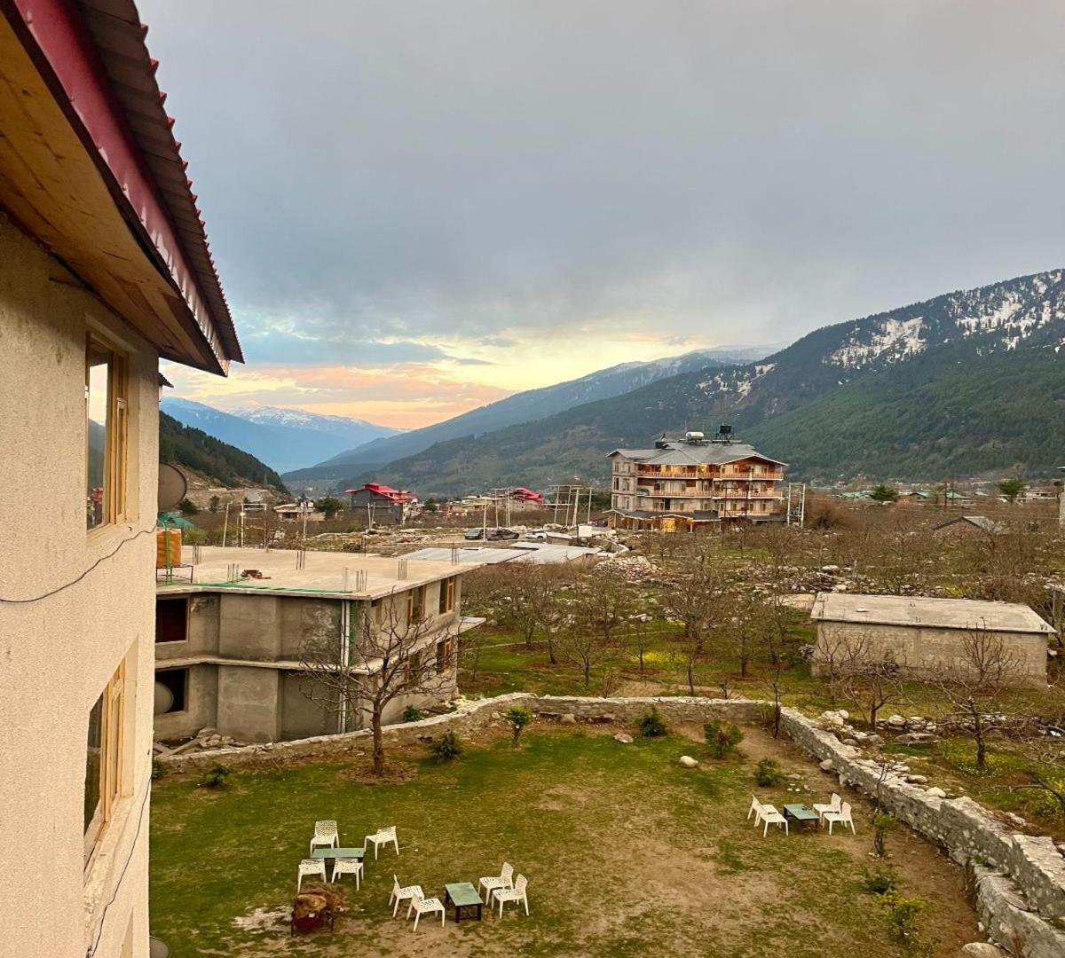 Snow Range Resort And Cottage Vashist Εξωτερικό φωτογραφία
